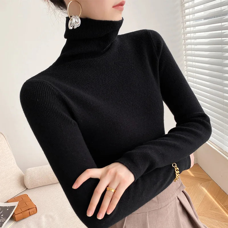 Annalise Cashmere Turtleneck